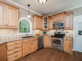 5112 Kinderston Dr, Holly Springs, NC 27540, USA Photo 9