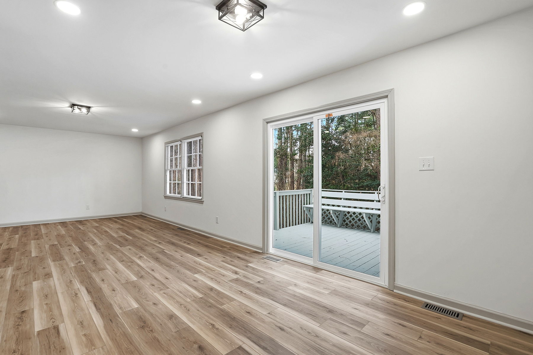 Dining Area/Living Room