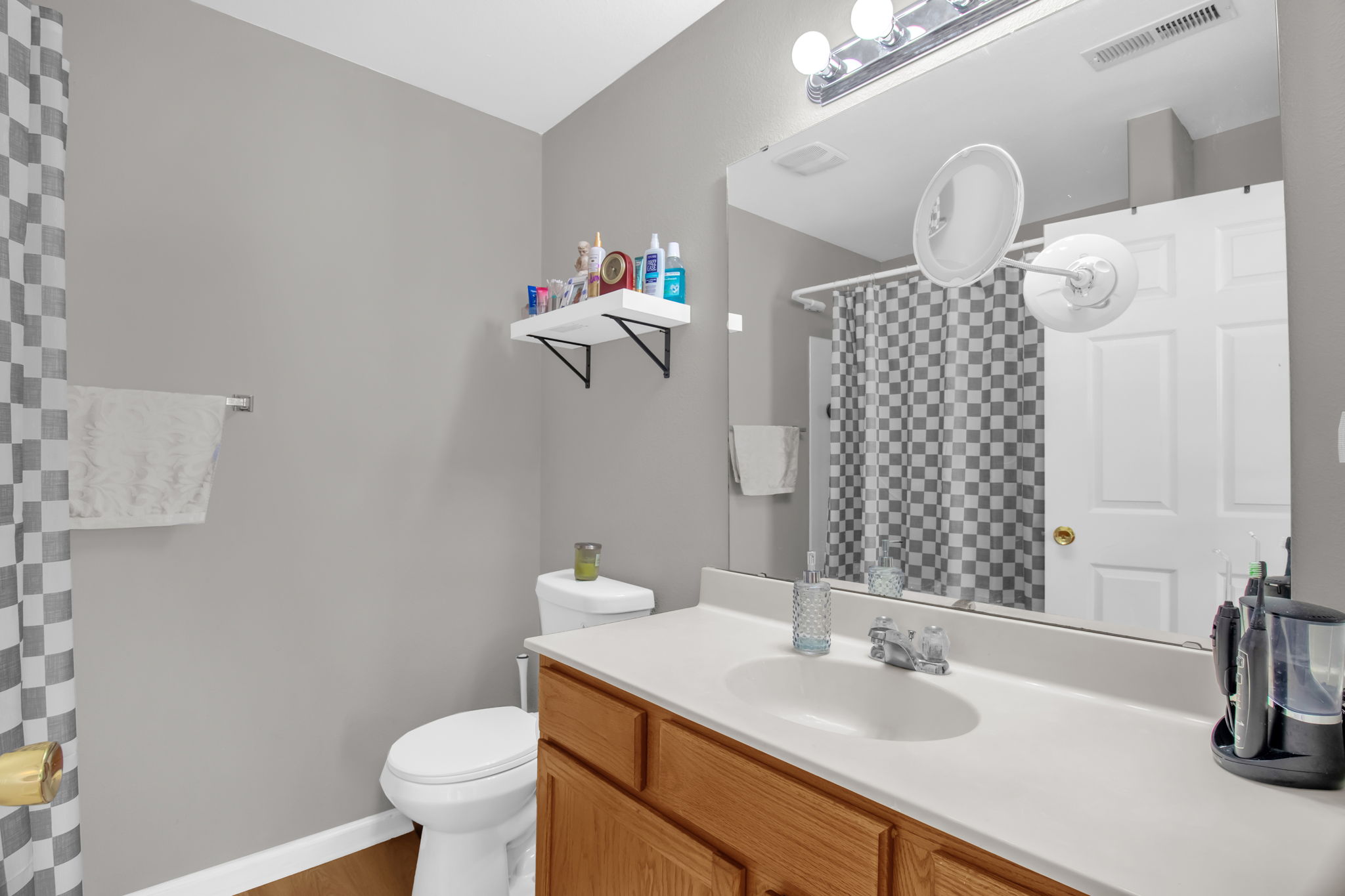 5112 Mc Connel Dr-20