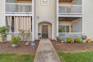 5112 Mc Connel Dr-5