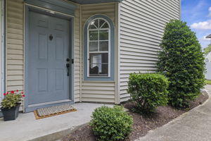  Photo 0