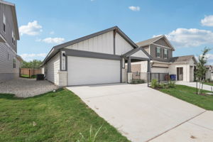 Austin - Lexington Parke - 5113 Stockton Ln Austin TX 78617 - 002