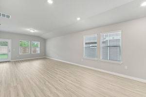 Austin - Lexington Parke - 5113 Stockton Ln Austin TX 78617 - 009