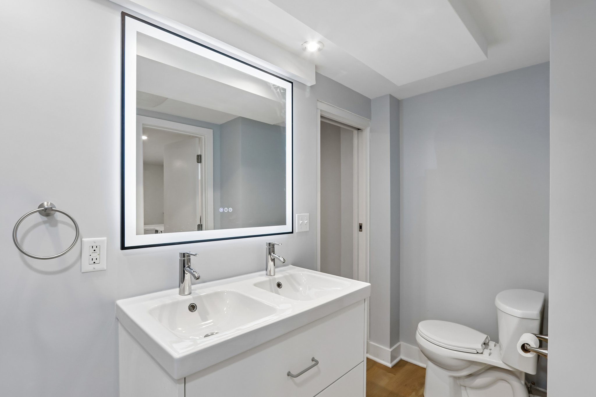 Carvel Ave-S1405-041.jpg