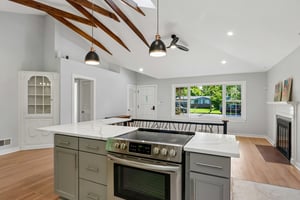 Carvel Ave-S1405-021.jpg