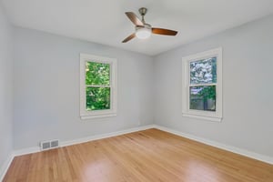 Carvel Ave-S1405-028.jpg