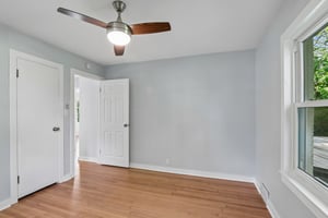 Carvel Ave-S1405-029.jpg