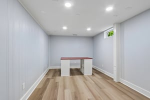 Carvel Ave-S1405-040.jpg