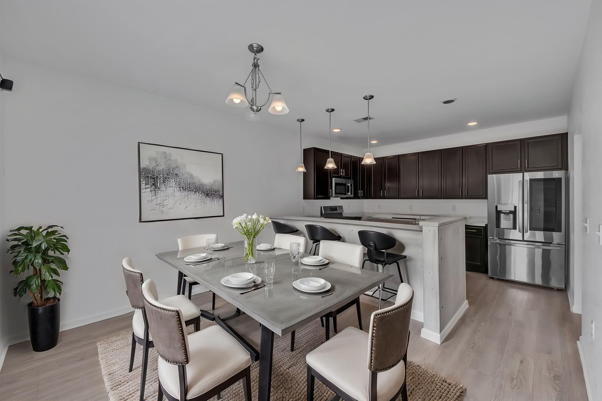 DSC_8678 virtually staged.jpeg