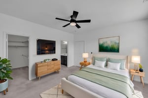 DSC_8705 virtually staged.jpeg