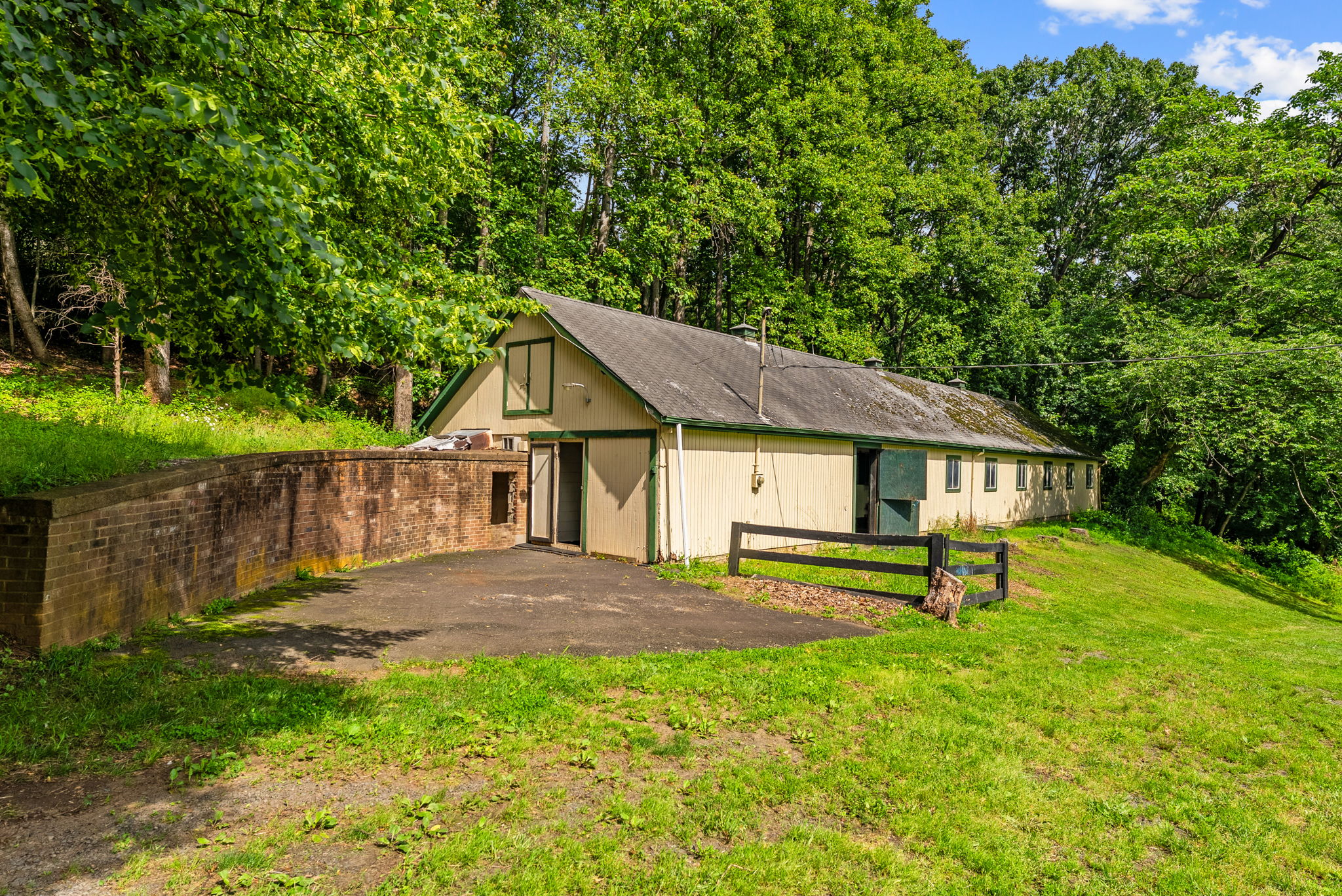 Four to Six Stall Cinderblock Barn