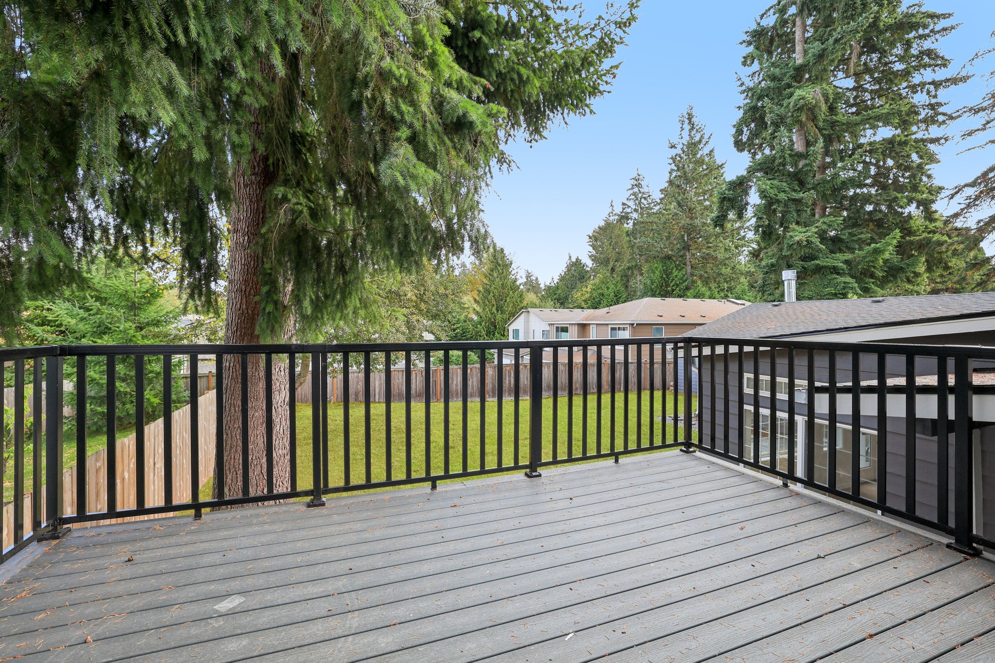 Picnic Point Rd-L1810-045.jpg