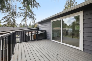 Picnic Point Rd-L1810-046.jpg