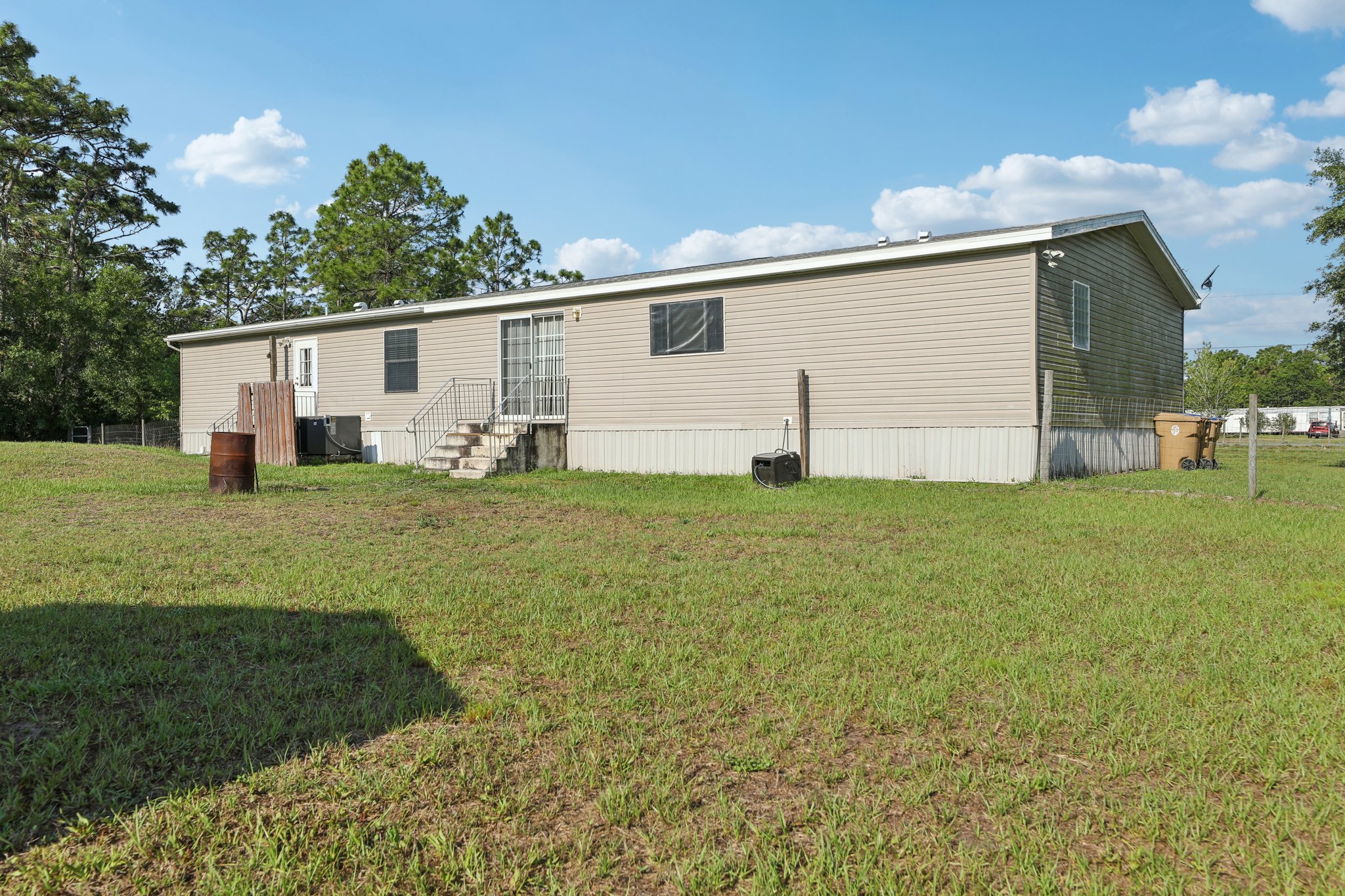 Apollo Ave-1005-045.jpg
