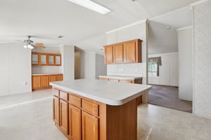 Apollo Ave-1005-016.jpg