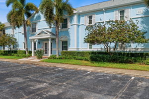 Front Exteriors (3)