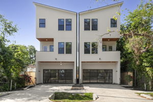  Photo 0
