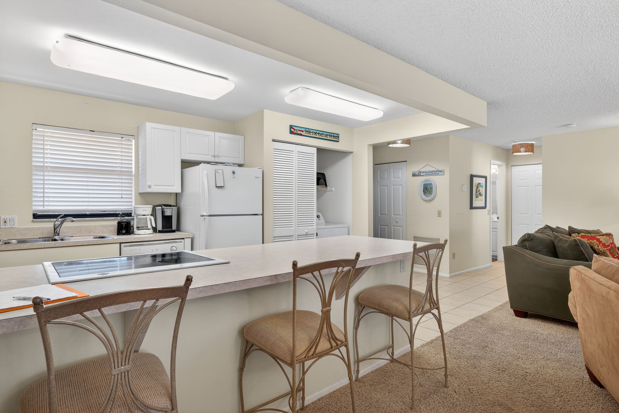 Breakfast Bar