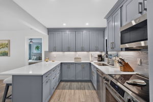 Kitchen 1 of 2