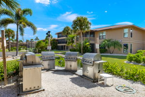 Outdoor Kitchen Grill