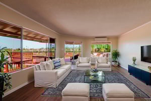 DSC_8415-HDR virtually staged.jpeg