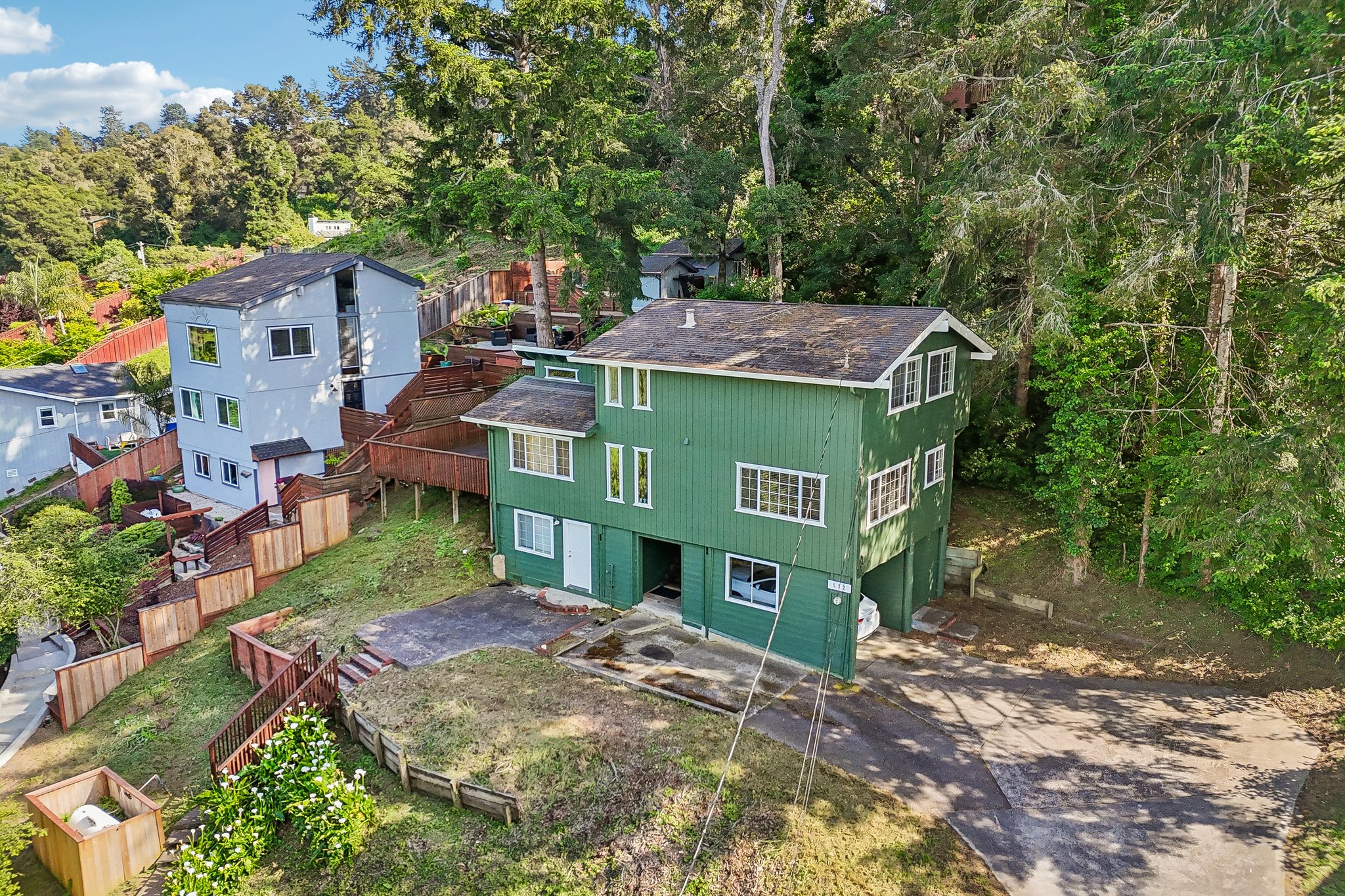 Bonita Dr-S0205-039.jpg
