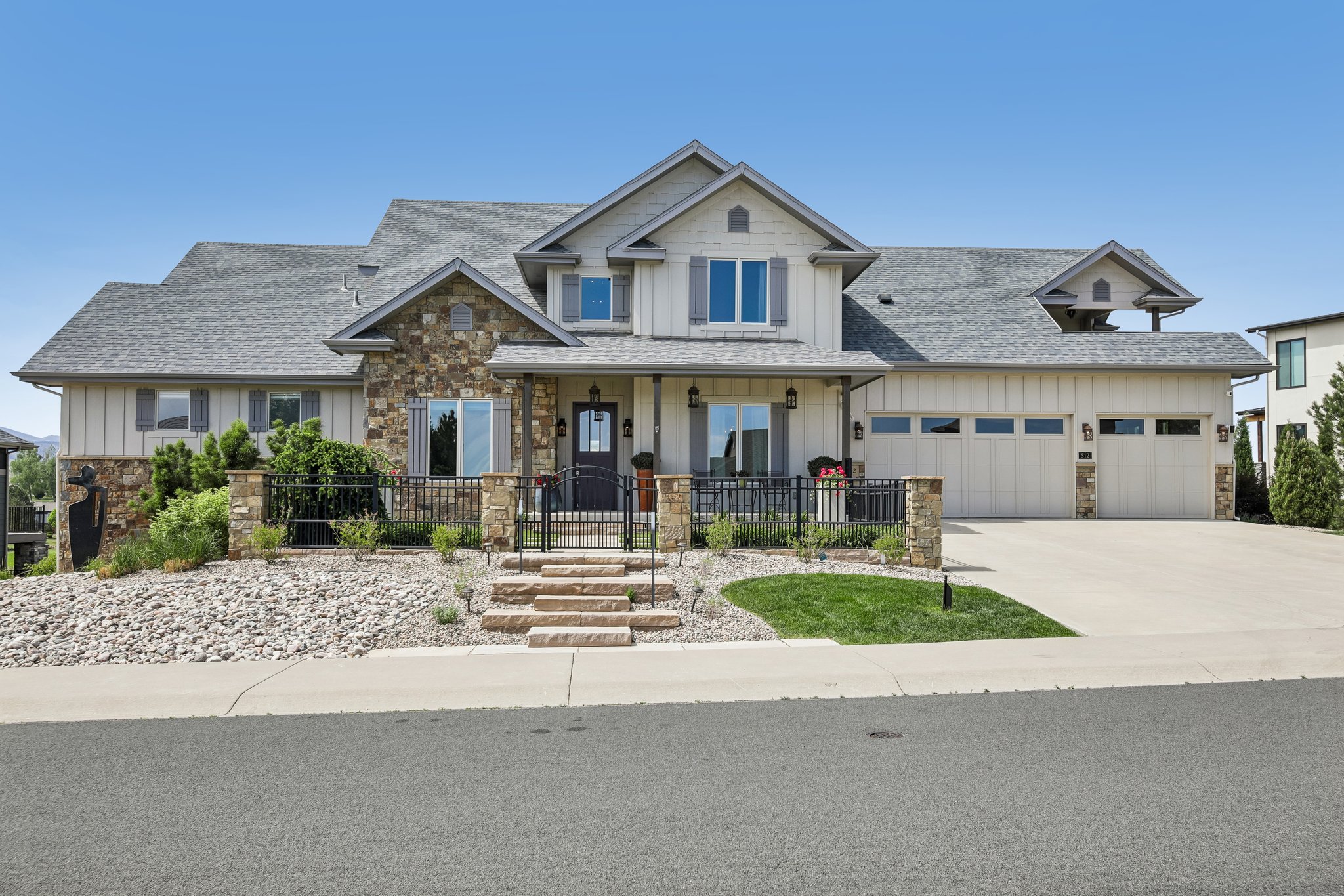 Deer Meadow Dr-S1605-003.jpg