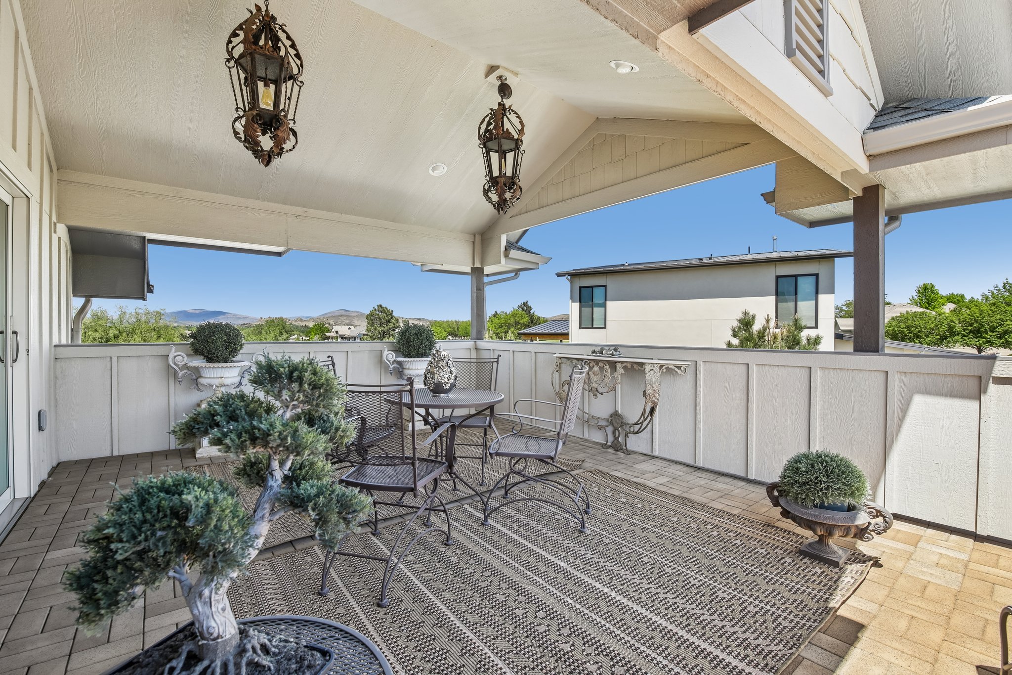 Deer Meadow Dr-S1605-061.jpg