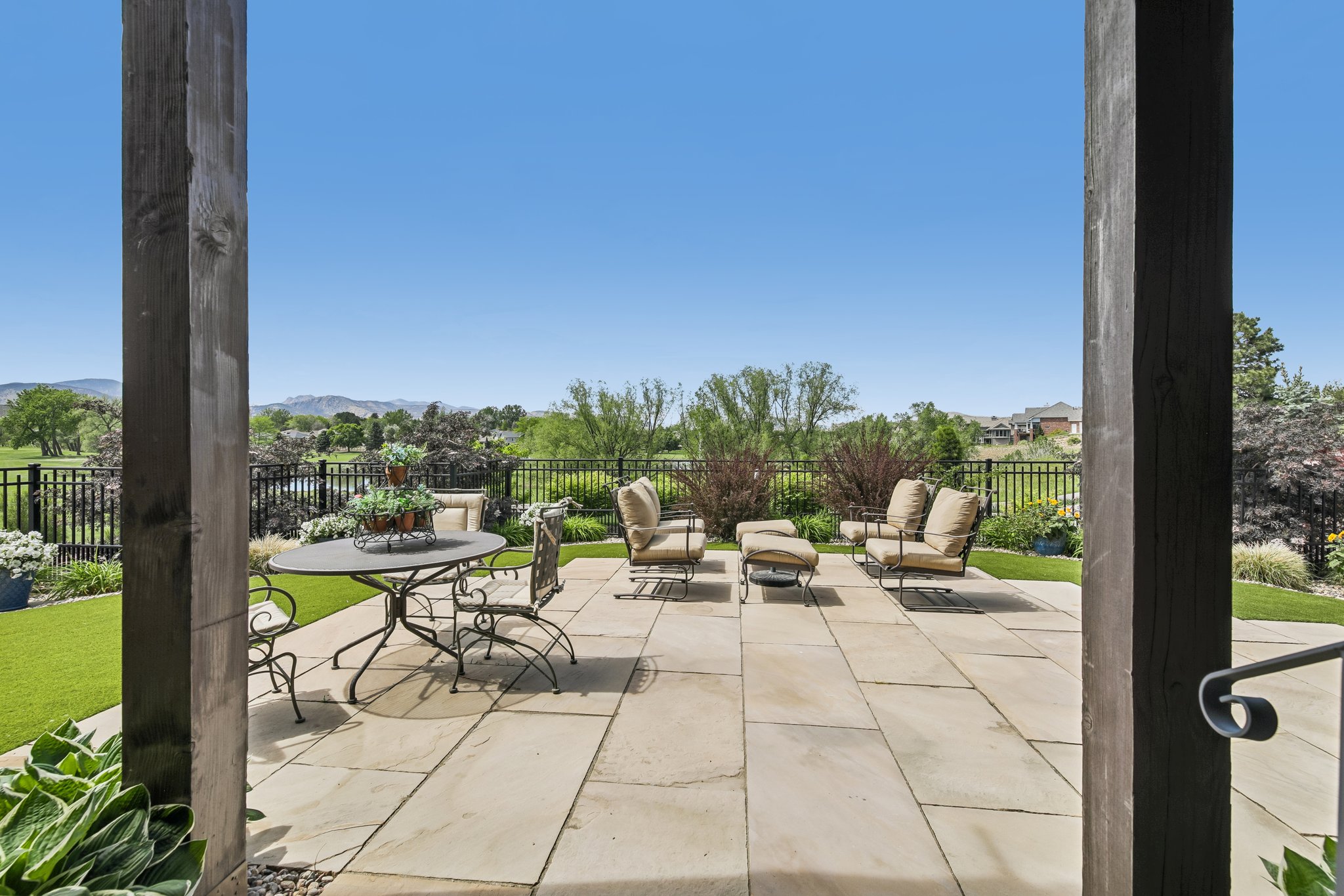 Deer Meadow Dr-S1605-069.jpg