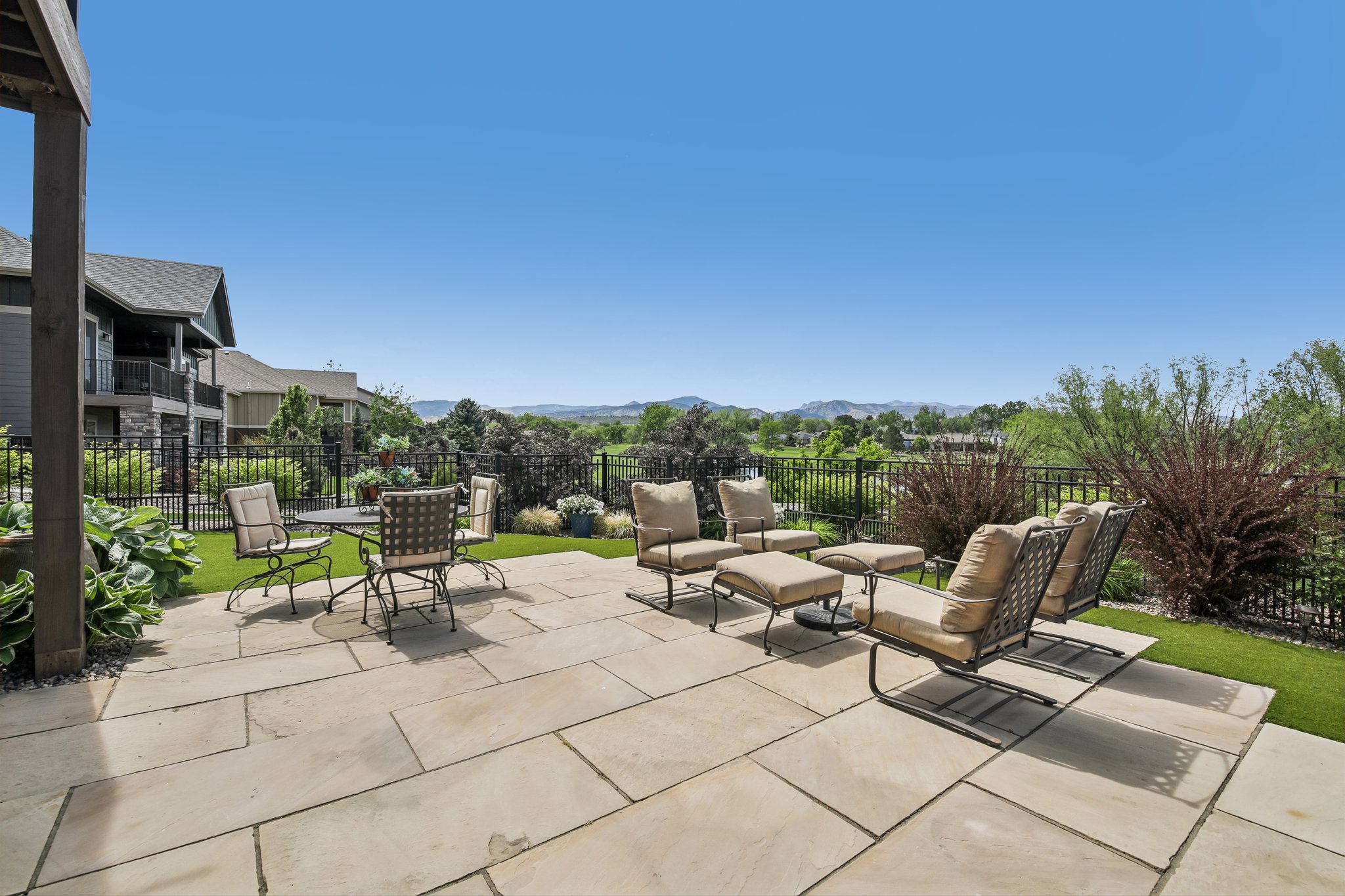 Deer Meadow Dr-S1605-070.jpg
