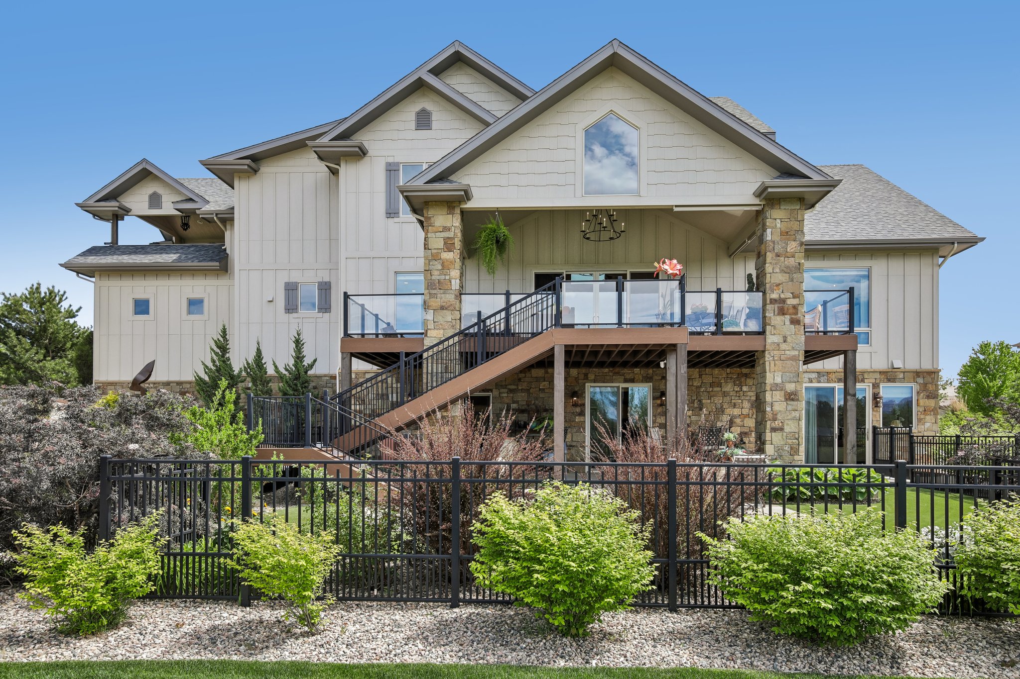 Deer Meadow Dr-S1605-075.jpg