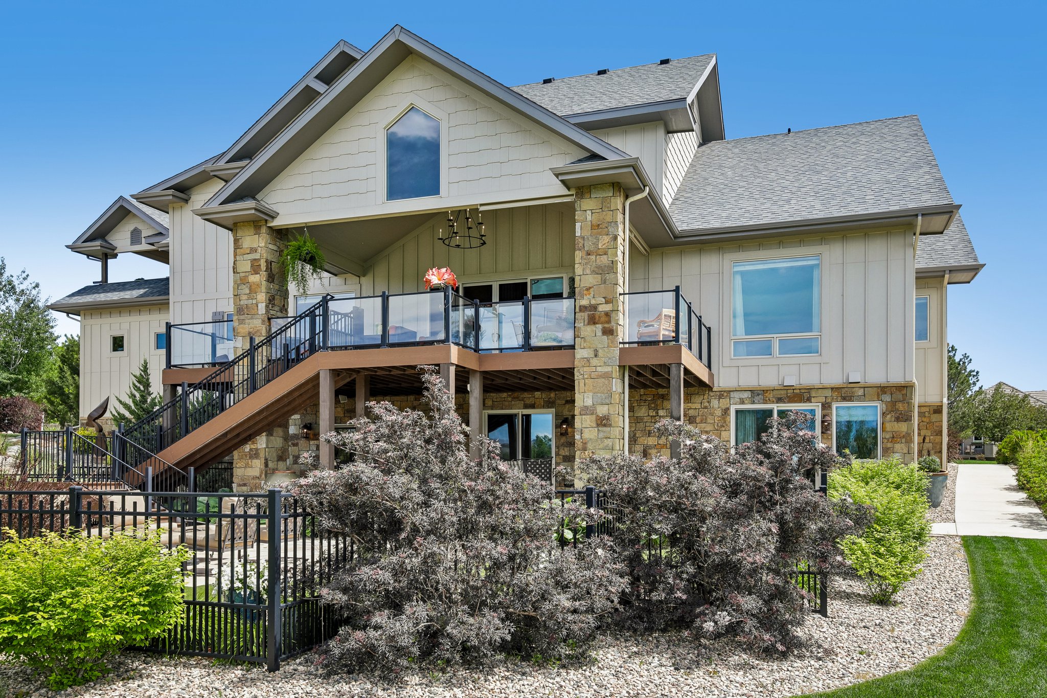 Deer Meadow Dr-S1605-073r.jpg
