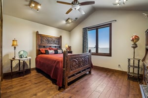 Deer Meadow Dr-S1605-041r.jpg