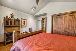 Deer Meadow Dr-S1605-042r.jpg