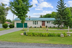  Photo 0