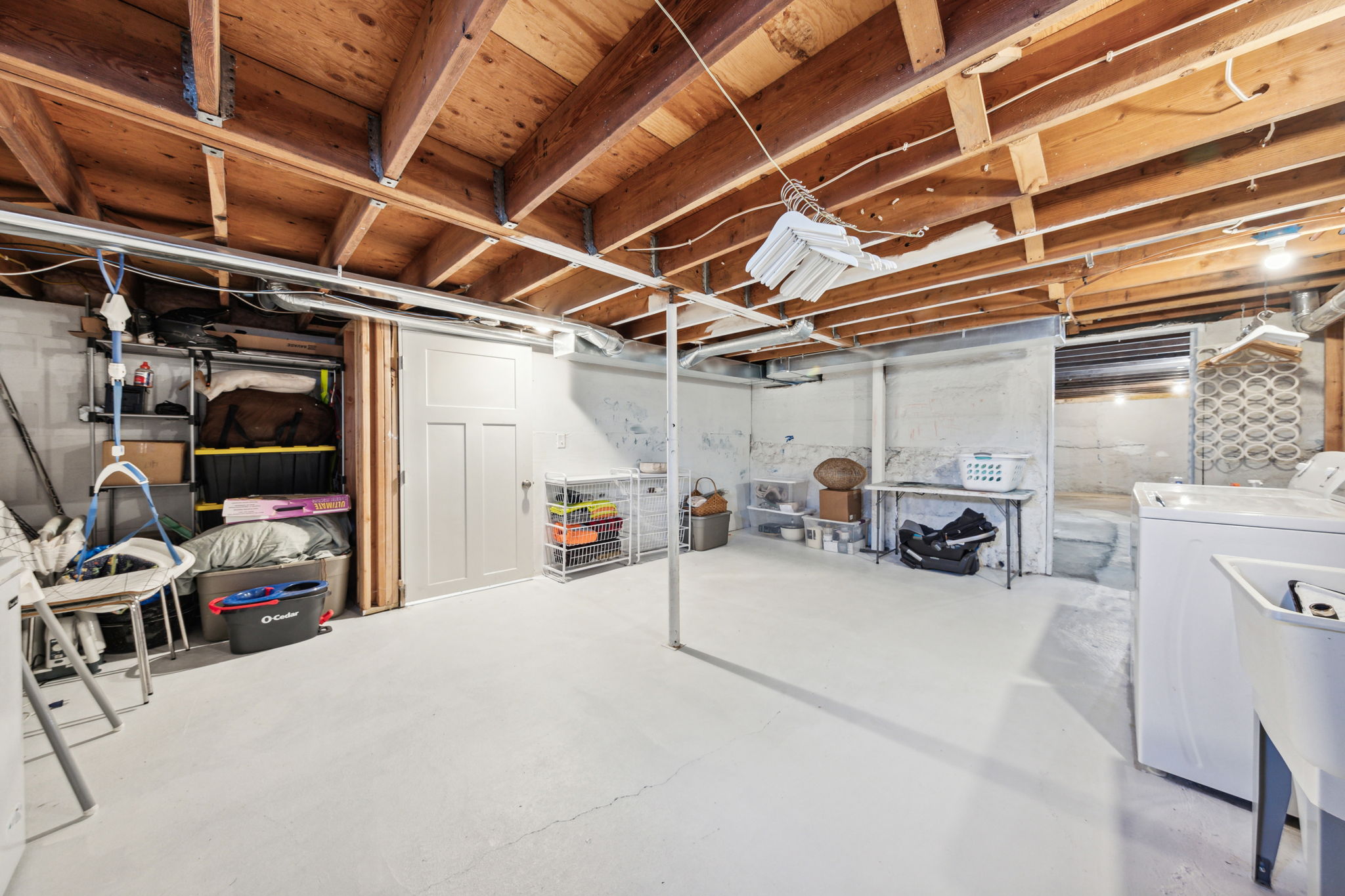 18_Interior