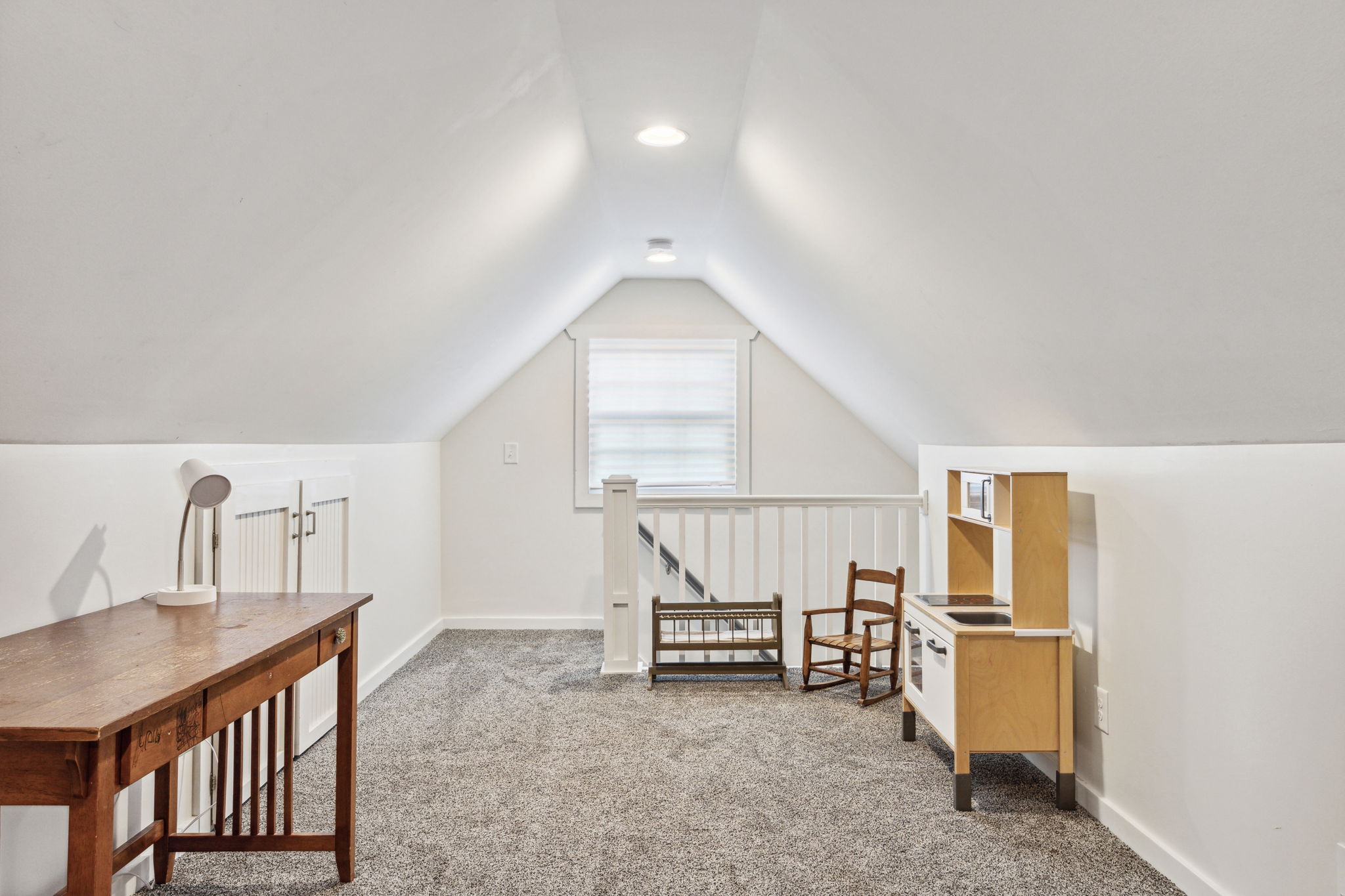 16_Interior