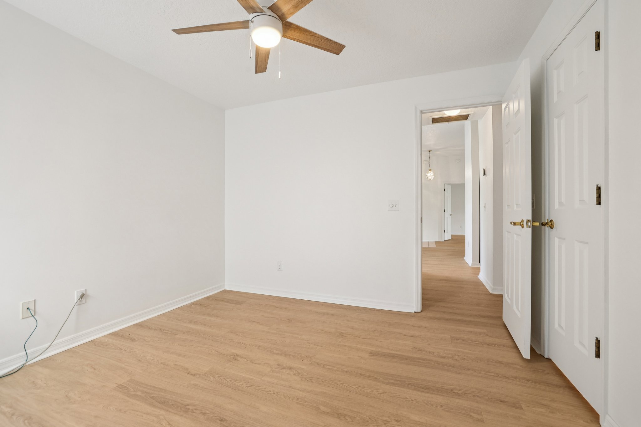 Juniper Way-S0811-023.jpg