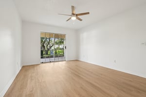 Juniper Way-S0811-031.jpg