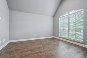 512 NW 186th St_032.jpg