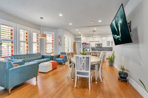 Lower unit living dining combo