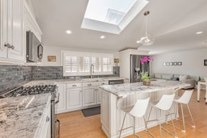 Upper unit kitchen