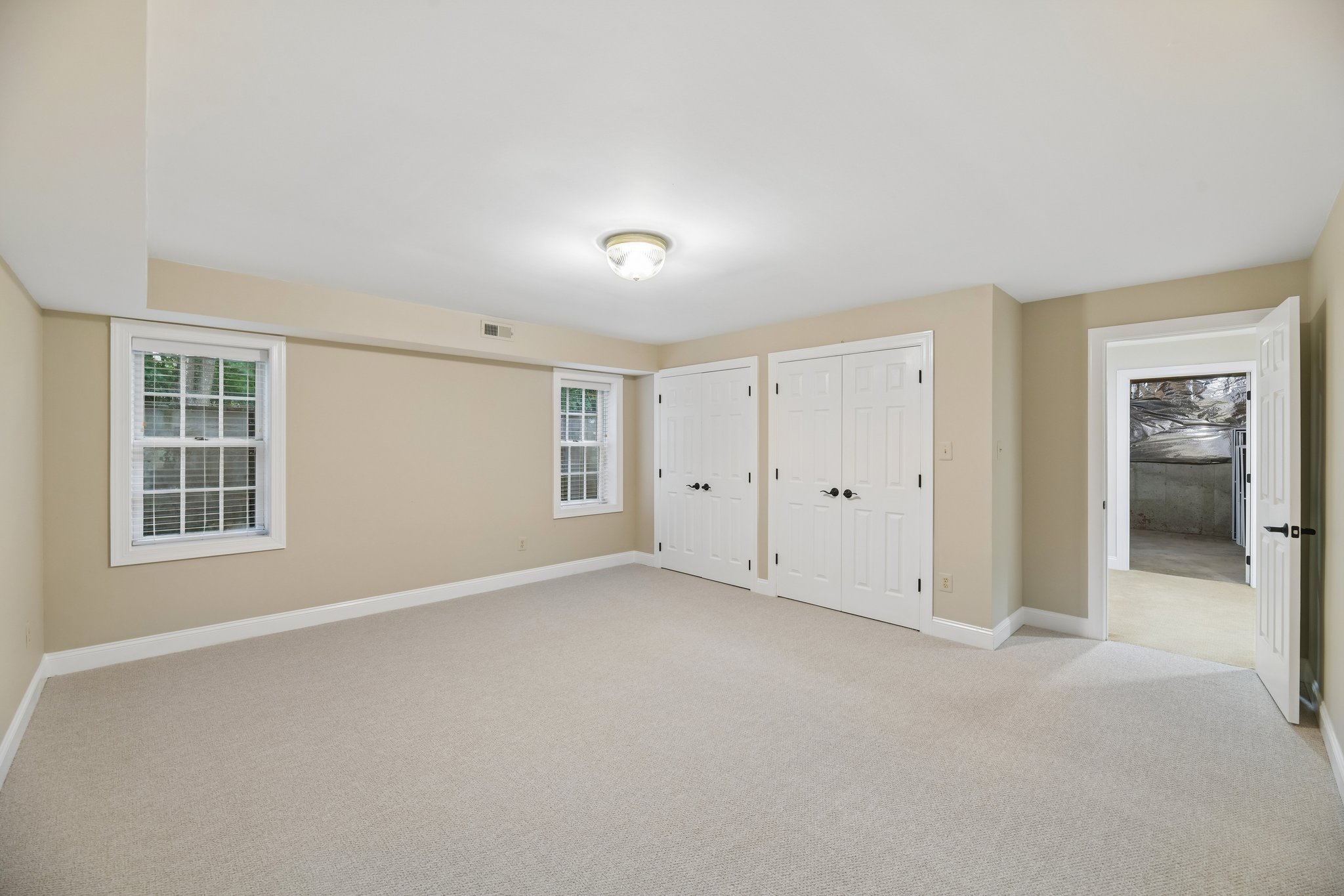 Seneca Green Way-S2406-114.jpg