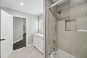 Seneca Green Way-S2406-099.jpg