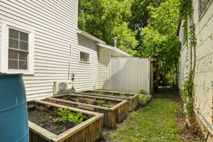  Photo 49