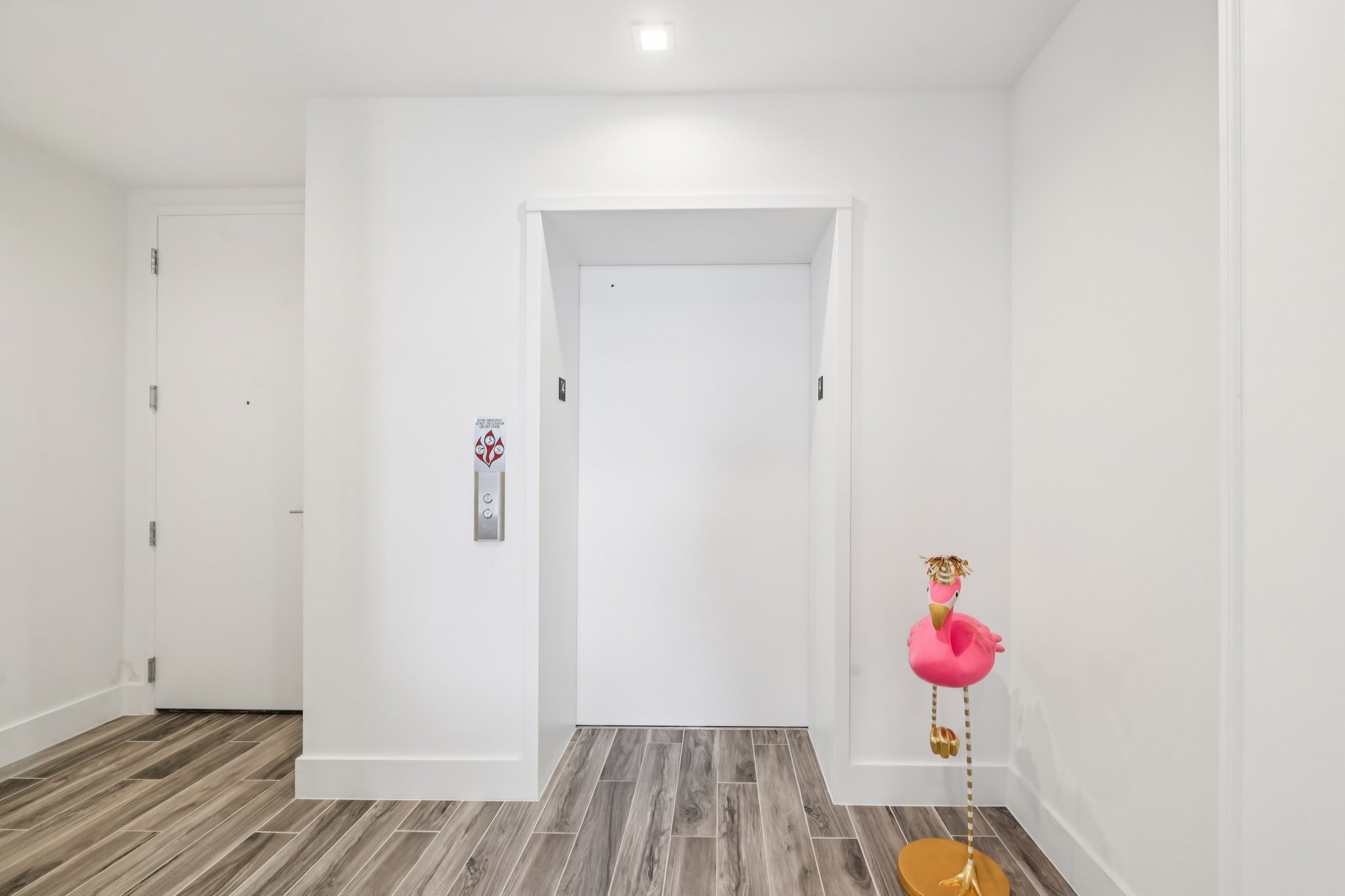 Marina Way-S0811-007.jpg