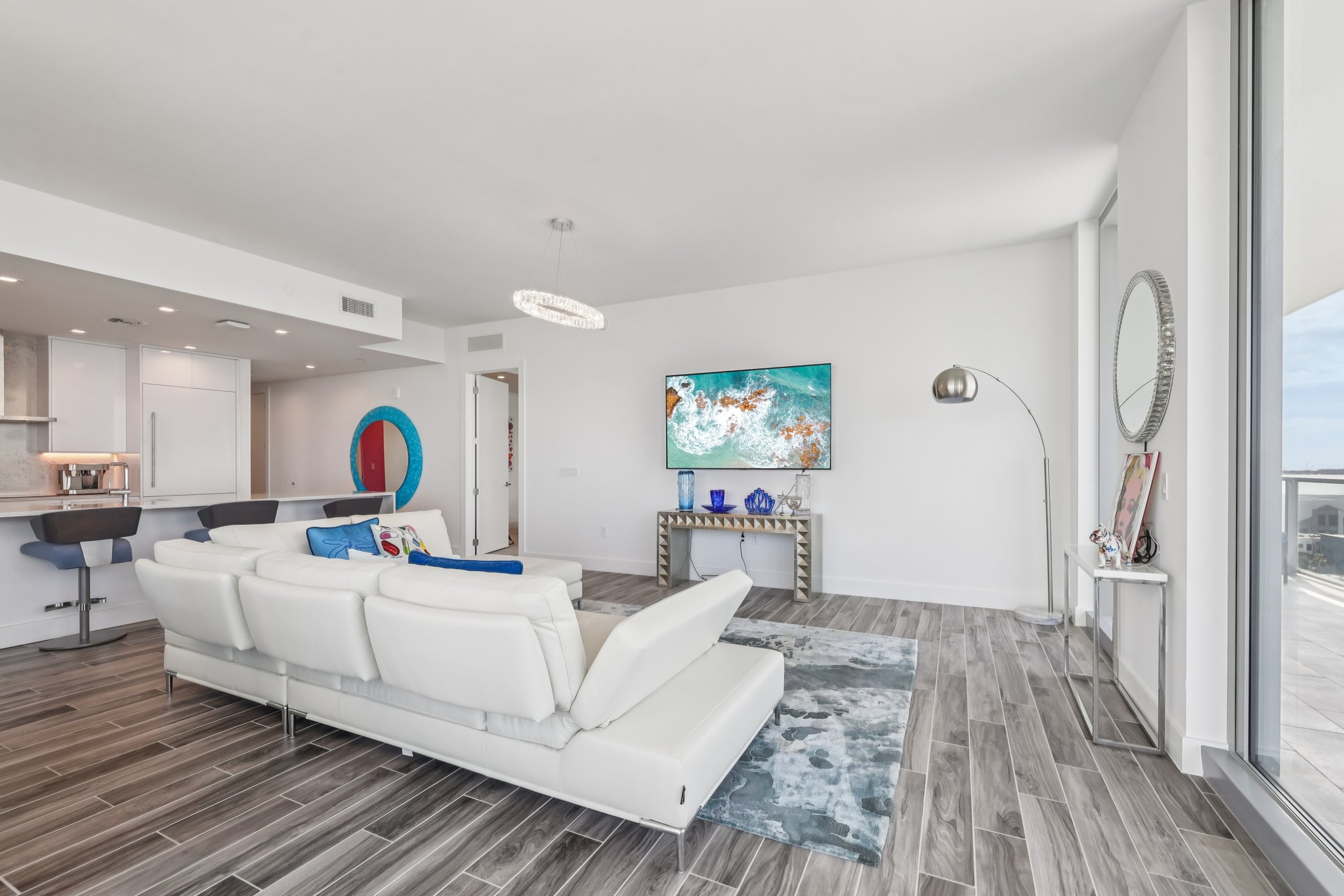 Marina Way-S0811-010.jpg