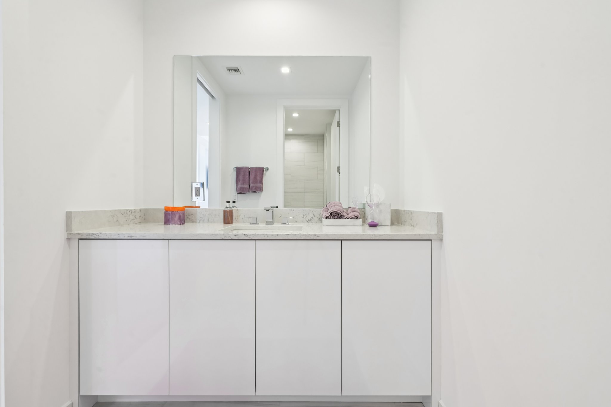 Marina Way-S0811-049.jpg