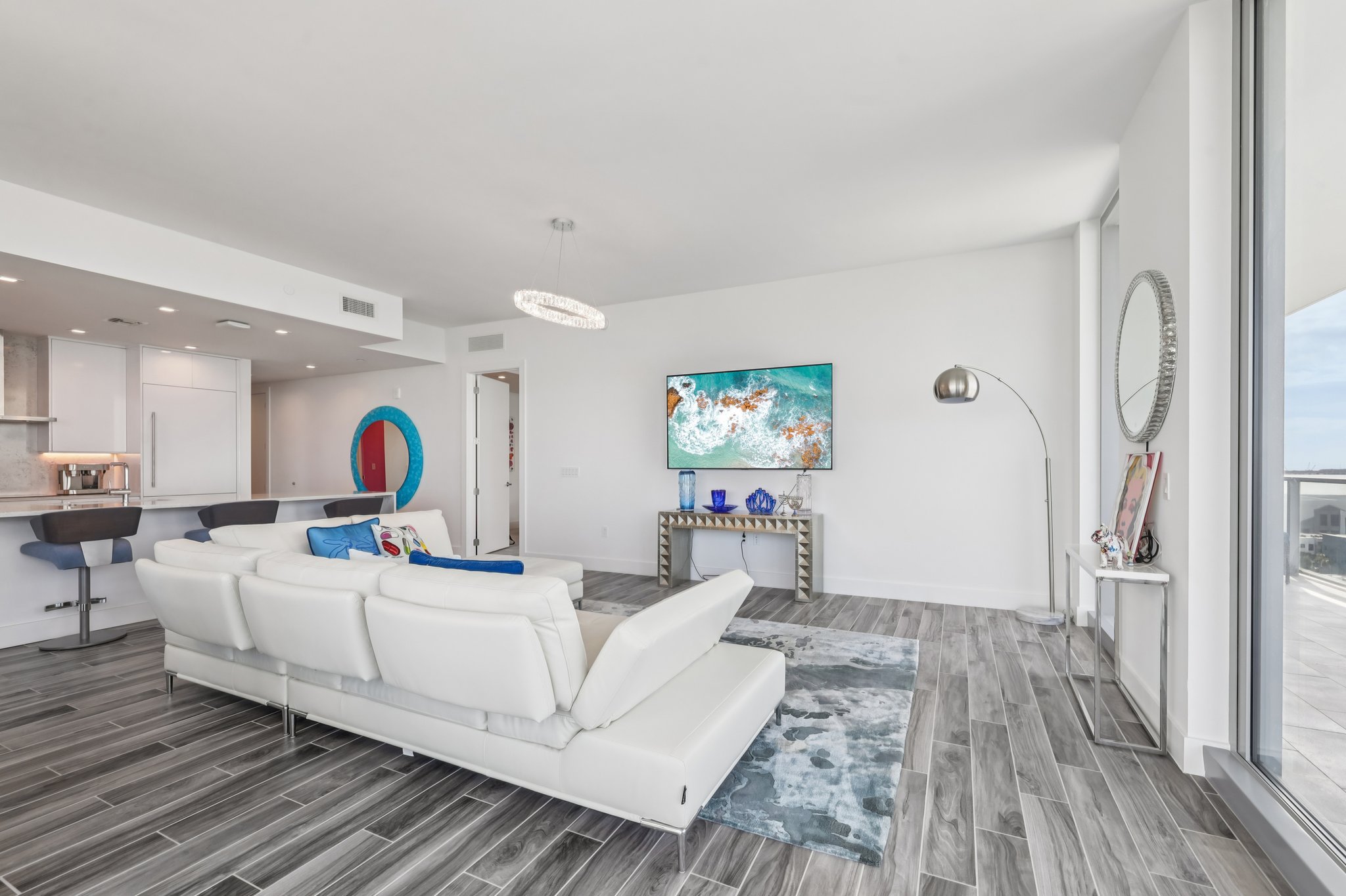 Marina Way-S0811-010r.jpg