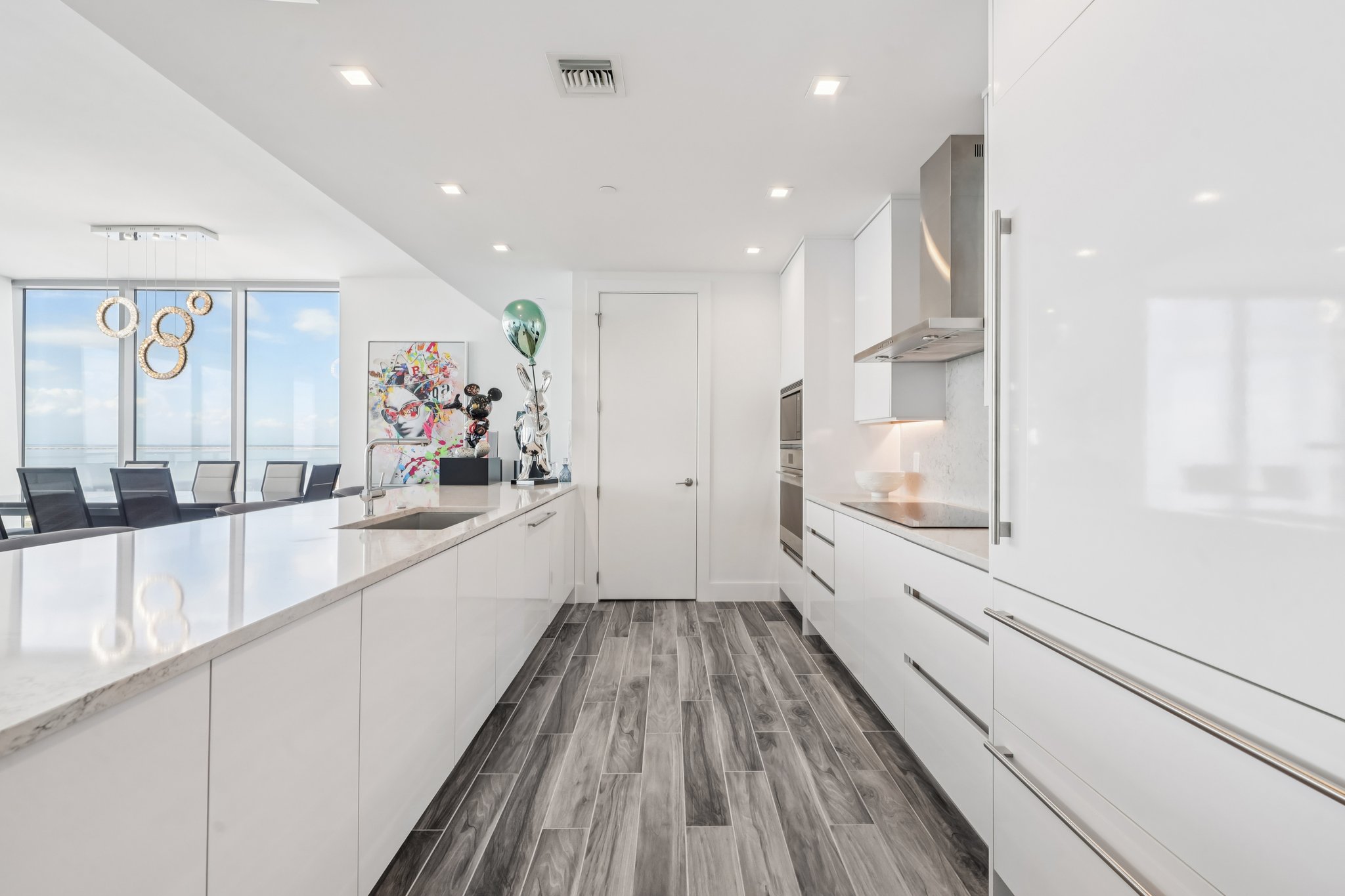 Marina Way-S0811-018r.jpg